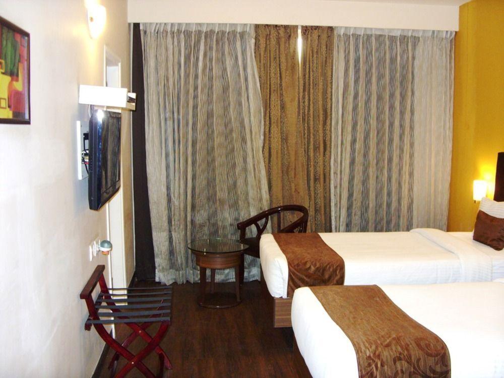Mango Hotels, Samed Agra Agra  Eksteriør billede