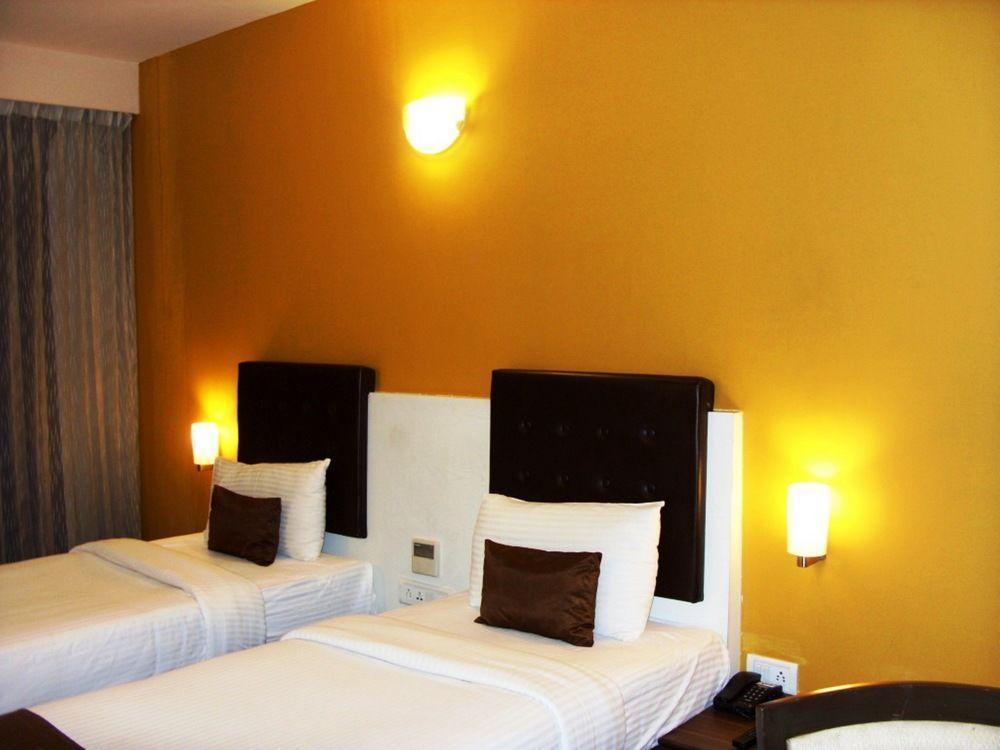 Mango Hotels, Samed Agra Agra  Eksteriør billede